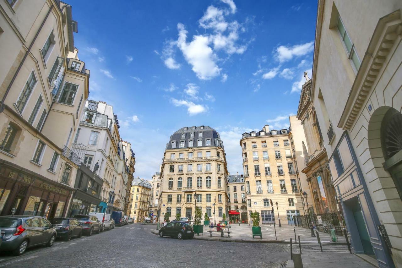 Luxury Apartment Paris Louvre Bagian luar foto